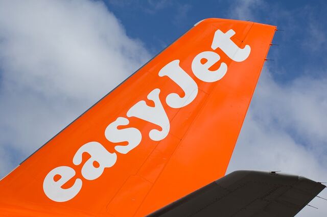 Easyjet com multa suspensa se indemnizar e compensar passageiros com viagens