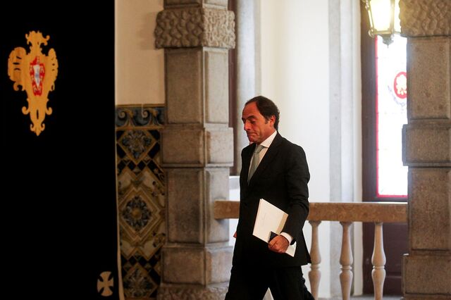 O que dizem os candidatos presidenciais sobre a saída de Portas