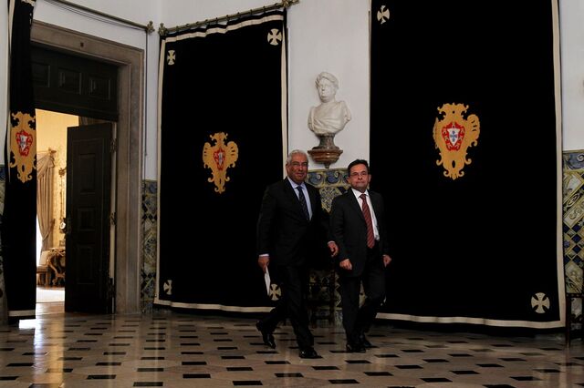 O documento que Cavaco Silva entregou a António Costa