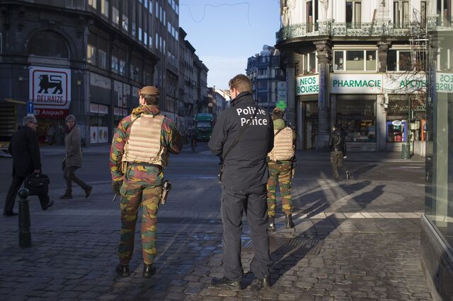 Bruxelas prolonga por mais uma semana estado de alerta máximo