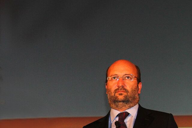 Ministro do Ambiente 'fortemente empenhado' na descarbonização da economia