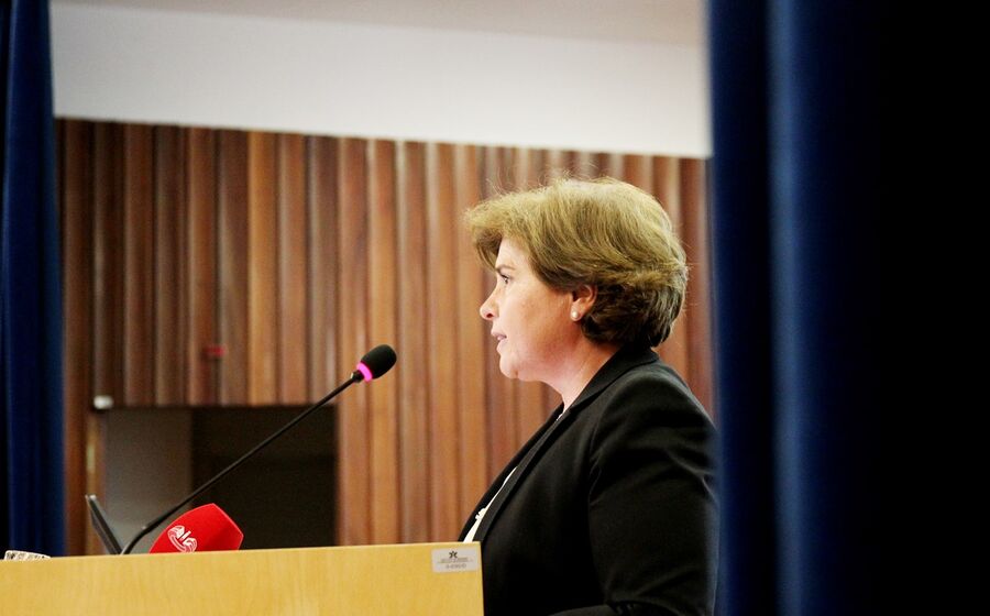 ana clara birrento