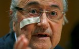 Blatter promete 'lutar' contra decisão que o afasta das lides do futebol mundial por oito anos