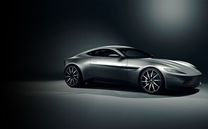 Aston Martin de James Bond vai a leilão