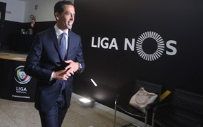 Sporting e Benfica apontam o dedo a Pedro Proença pela morte da centralização de direitos de TV