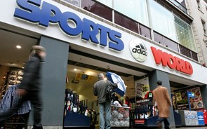 Grupo de artigos desportivos Sports Direct sob fogo no Reino Unido