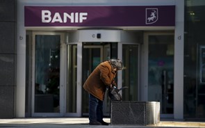 Trabalhadores do Banif: Três quartos passam para o Santander e Estado absorve 560 