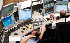 BLOOMBERG TV - The Stoxx Europe 600 Index Slips 0.3 Percent