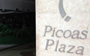 Picoas Plaza