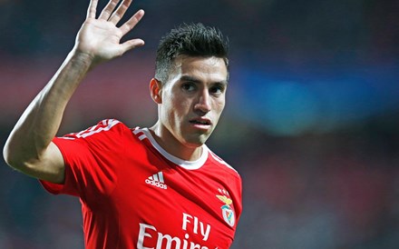 Benfica renova contrato de Gaitán até Junho de 2019