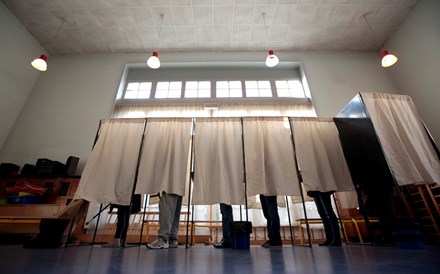 Mais de 50% dos franceses votaram até às 17:00