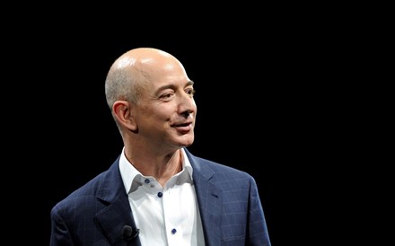 Bezos não se preocupa com as acções. Mas as da Amazon duplicaram este ano
