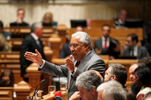 Debate do programa do Governo foi meigo à esquerda e bruto à direita