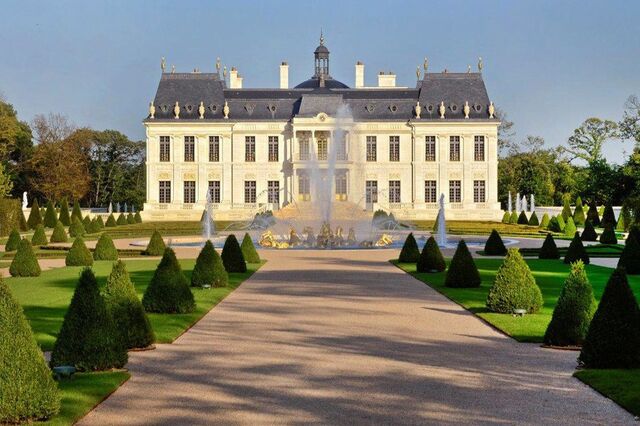 Casa mais cara do mundo foi vendida em Paris por 275 milhões de euros