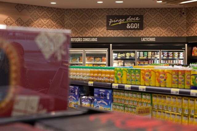 Trabalhadores do Pingo Doce concentraram-se no Porto contra 'trabalho escravo'