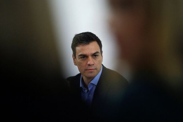 PSOE garante que será responsável mas votará contra investidura de Rajoy