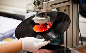Vendas de discos atingem máximos de 25 anos