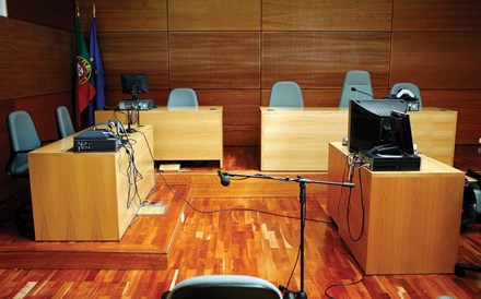 Mapa judiciário: Comissão Europeia vê com preocupação reabertura de tribunais