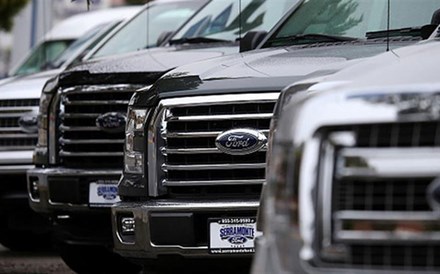 Ford recolhe 830 mil veículos para reparar portas