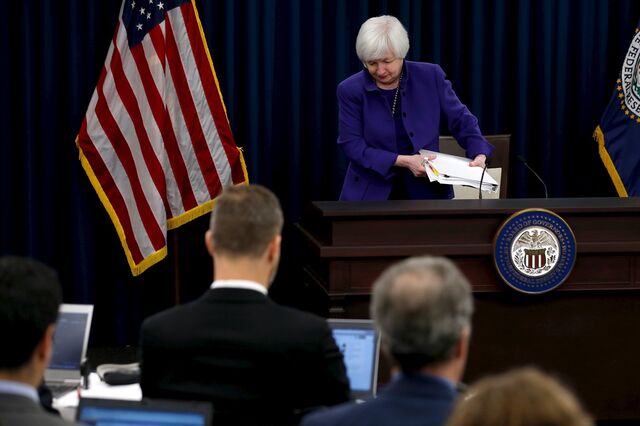 Membros da Fed hesitaram na subida dos juros 