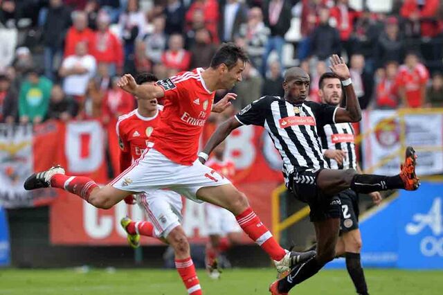 Totta entra no futebol à custa do Banif