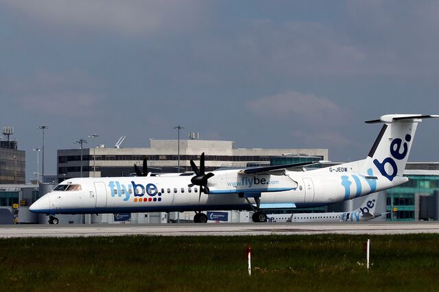 Companhia aérea britânica Flybe entra em liquidação judicial e cessa atividades