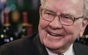 Buffett 'optimista' com era Trump apesar de ter apoiado Clinton