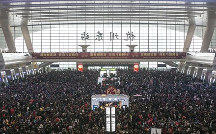 Fotogaleria: Ano Novo na China: mau tempo retém milhares de pessoas