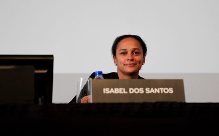 Isabel dos Santos preocupada com proximidade do prazo para BPI reduzir em Angola 