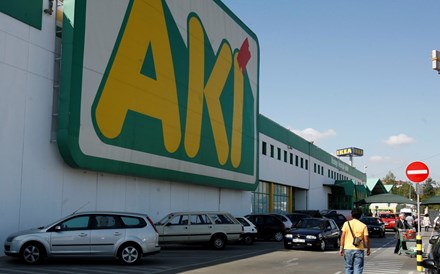 Dona da AKI quer abrir 18 lojas e recrutar 1.000 colaboradores até 2021