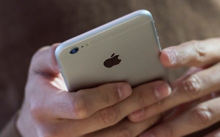 Apple prestes a vender o iPhone 'mil milhões'