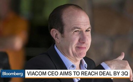 Viacom pressionada para vender posição na Paramount Pictures