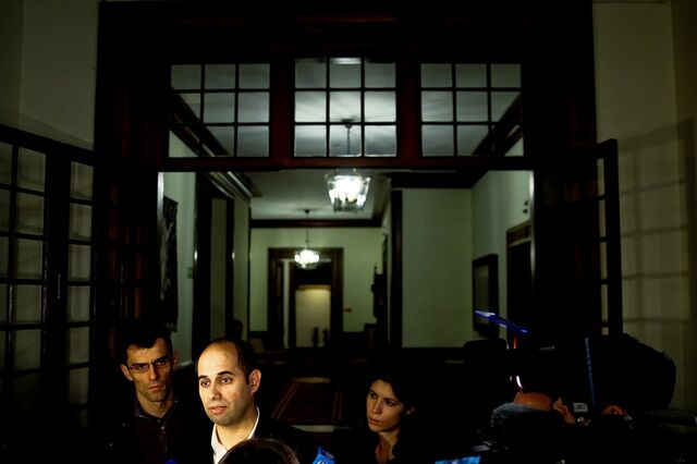 Bloco aperta o cerco a António Domingues