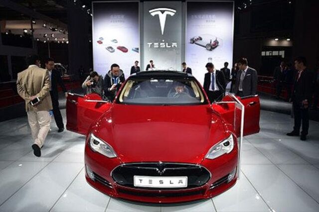 Novo carro eléctrico da Tesla vai ser 50% mais barato