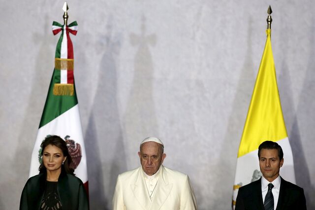 Papa Francisco espalha mensagens contra corrupção e tráfico de droga no México