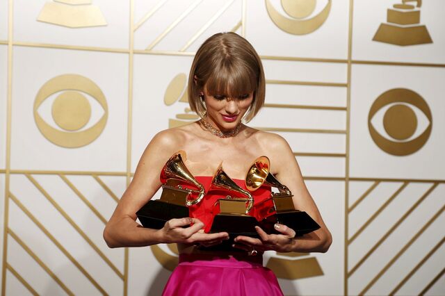 Grammys 2016: Taylor Swift e Kendrick Lamar foram os grandes vencedores da noite 