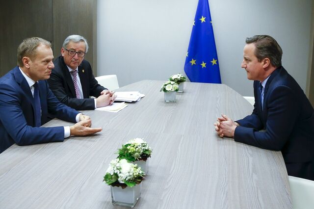 Negociações difíceis para evitar o 'Brexit' prolongam Conselho Europeu