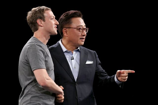 Mark Zuckerberg “simpatiza” com Apple na batalha contra o FBI
