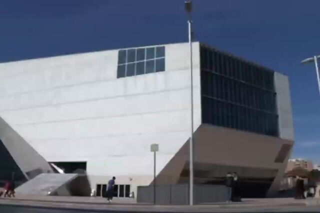 Uma visita guiada aos lados escondidos da Casa da Música