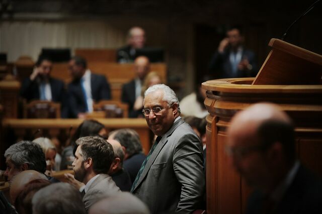 Estado aumenta meta de dívida no retalho