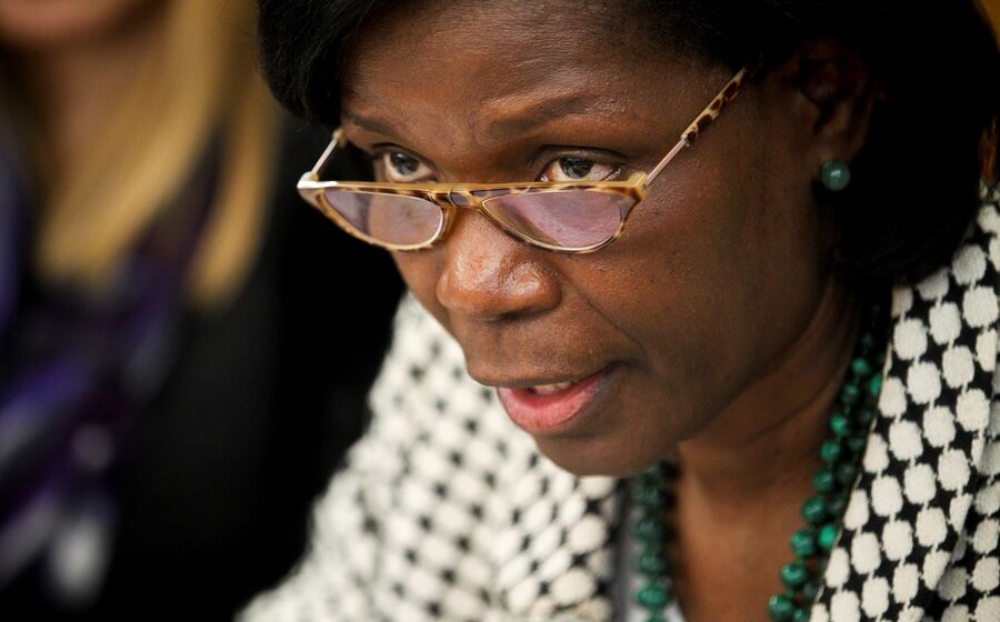 Francisca Van Dunem ministra da justiça 