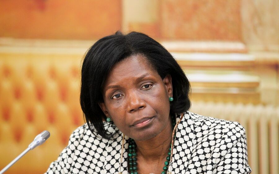 Francisca Van Dunem ministra da justiça 