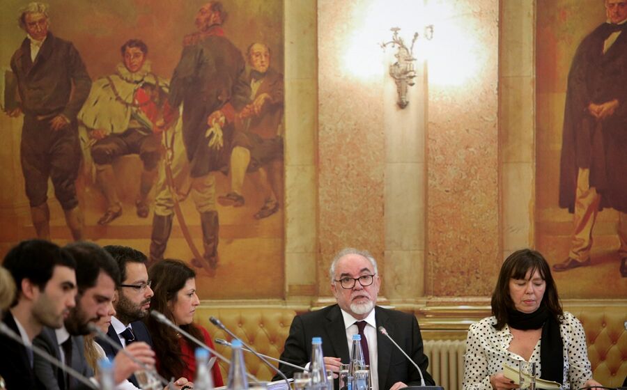 Vieira da Silva Parlamento