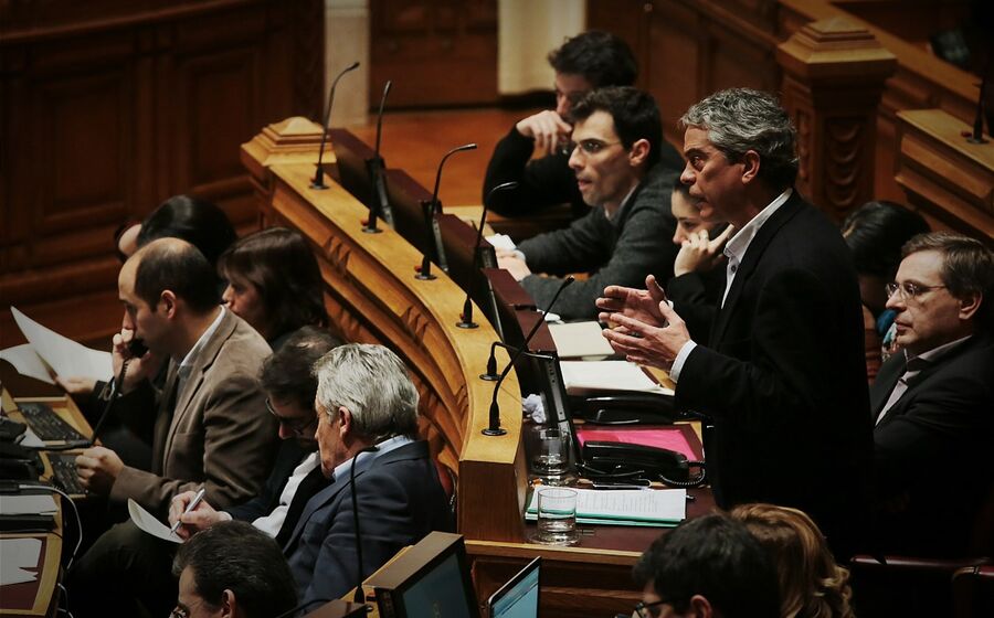 debate orçamento do estado 2016 parlamento josé luís ferreira verdes