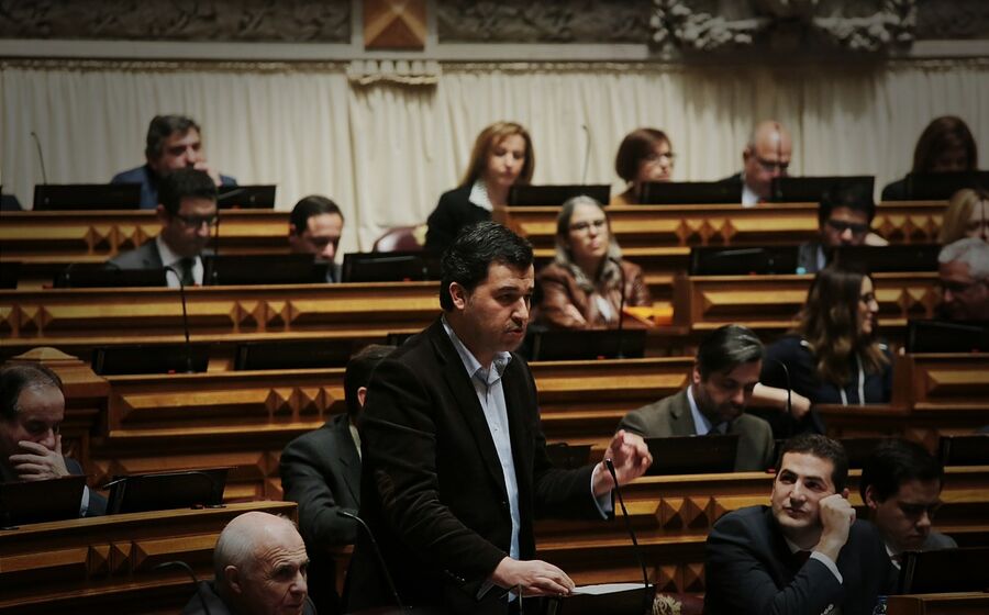 debate orçamento do estado 2016 parlamento andré silva pan
