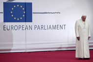 Visita do papa Francisco ao Parlamento Europeu a 25 de Novembro de 2014.