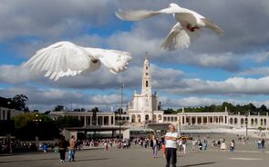 Santuário Fátima religião católica igreja