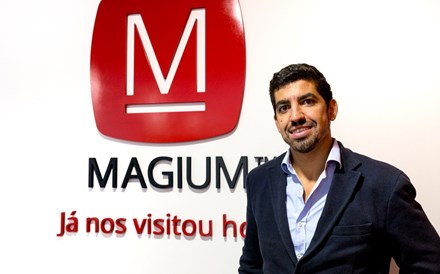 José Rui Peixoto é o director-geral da Magium Farma. um negócio que surgiu na pós-gradução em Gestão de Marketing que fez no IPAM.