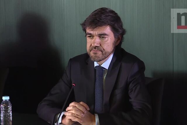 Miguel Almeida: Fim da fidelização nos contratos 'é um recuo'