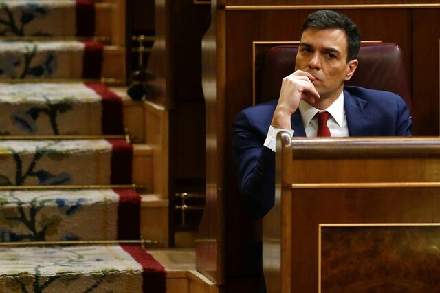 Sánchez sob pressão quer congresso extraordinário em Novembro